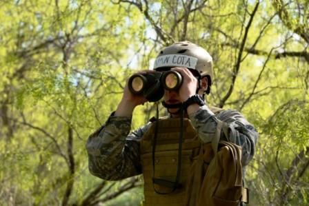 5 Best Hunting Binoculars Under $300 in 2023